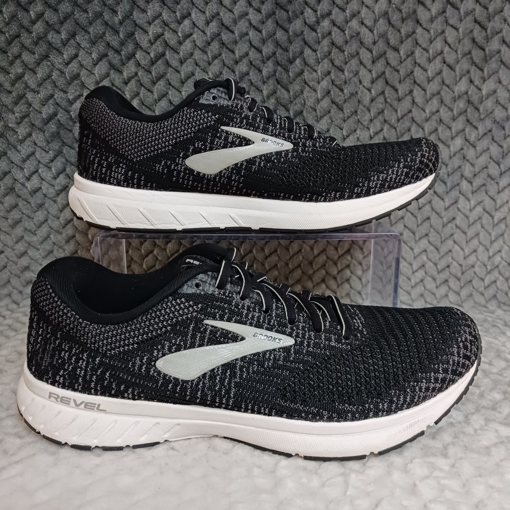 Brooks Revel 3 Black White Women's Walking Running Sneakers Shoes Size 9